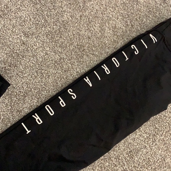 Victoria Sport Leggings - Picture 2 of 3